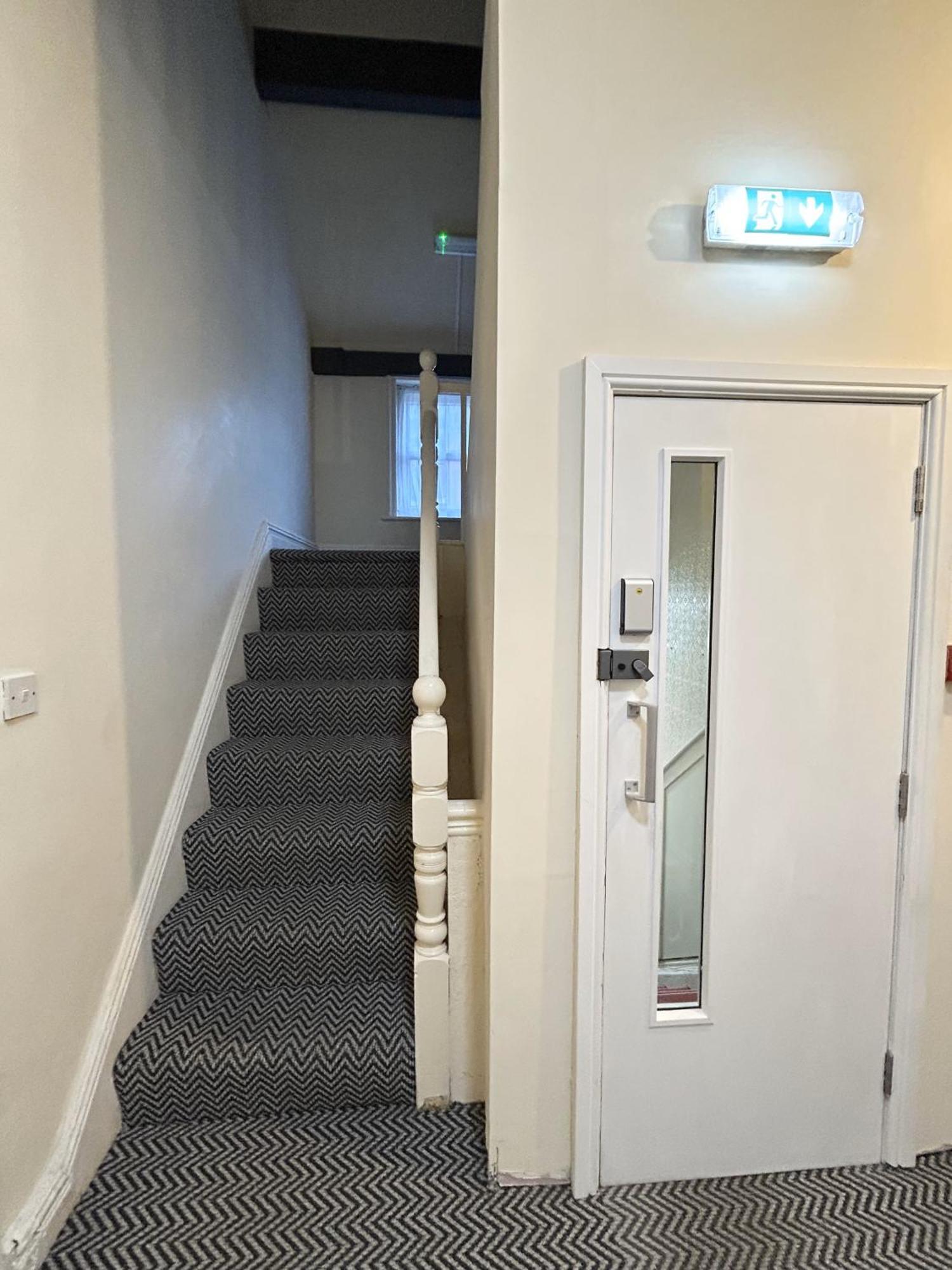 The Egerton Arms Hotel Salford Селфорд Екстер'єр фото